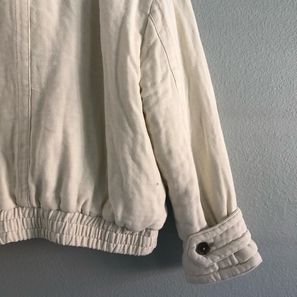 SOLD✨FREE PEOPLE Georgie Ivory Faux Fur Bomber Jacket - Picture 8 of 9